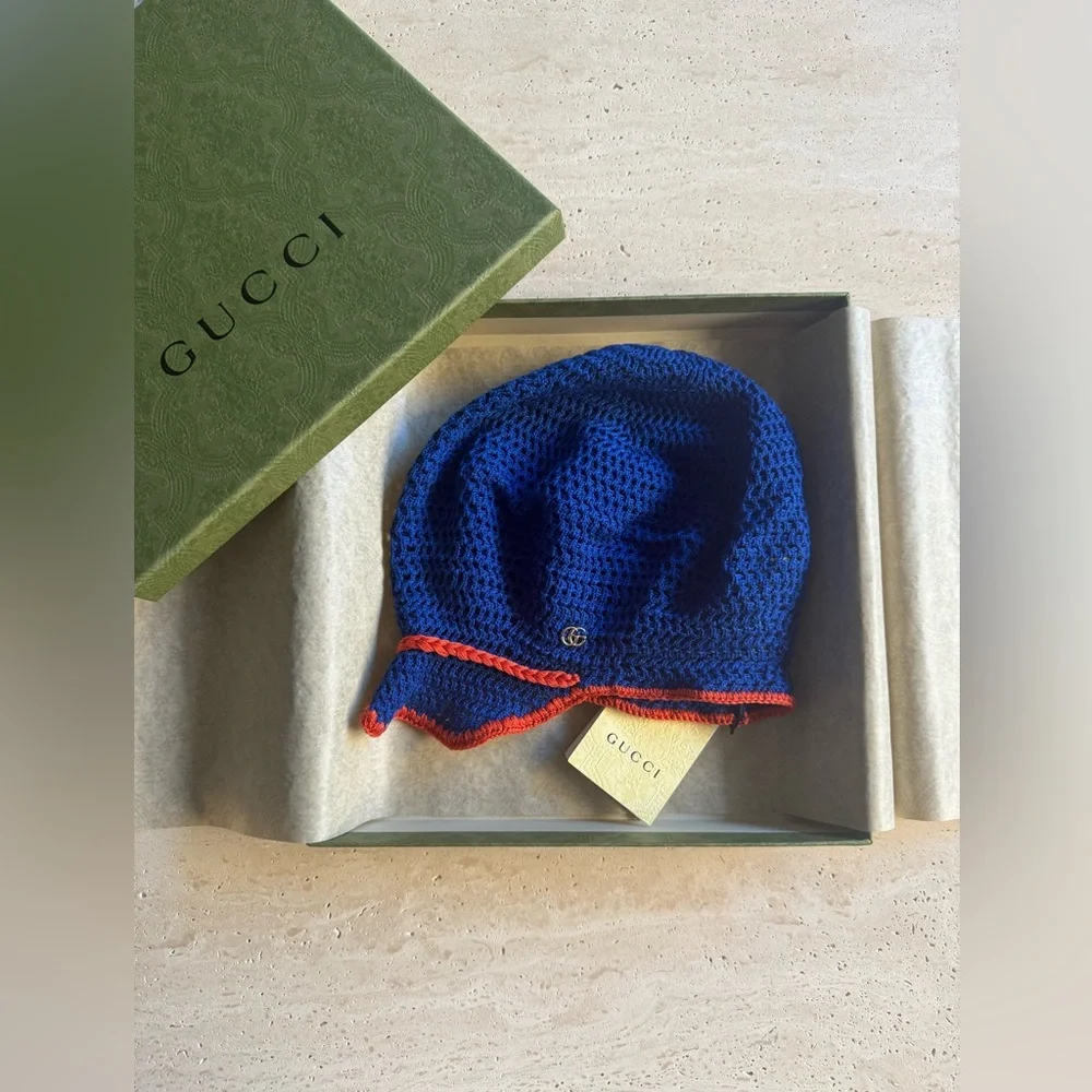 NWT GUCCI Tricot Cotton Hat– GG Logo